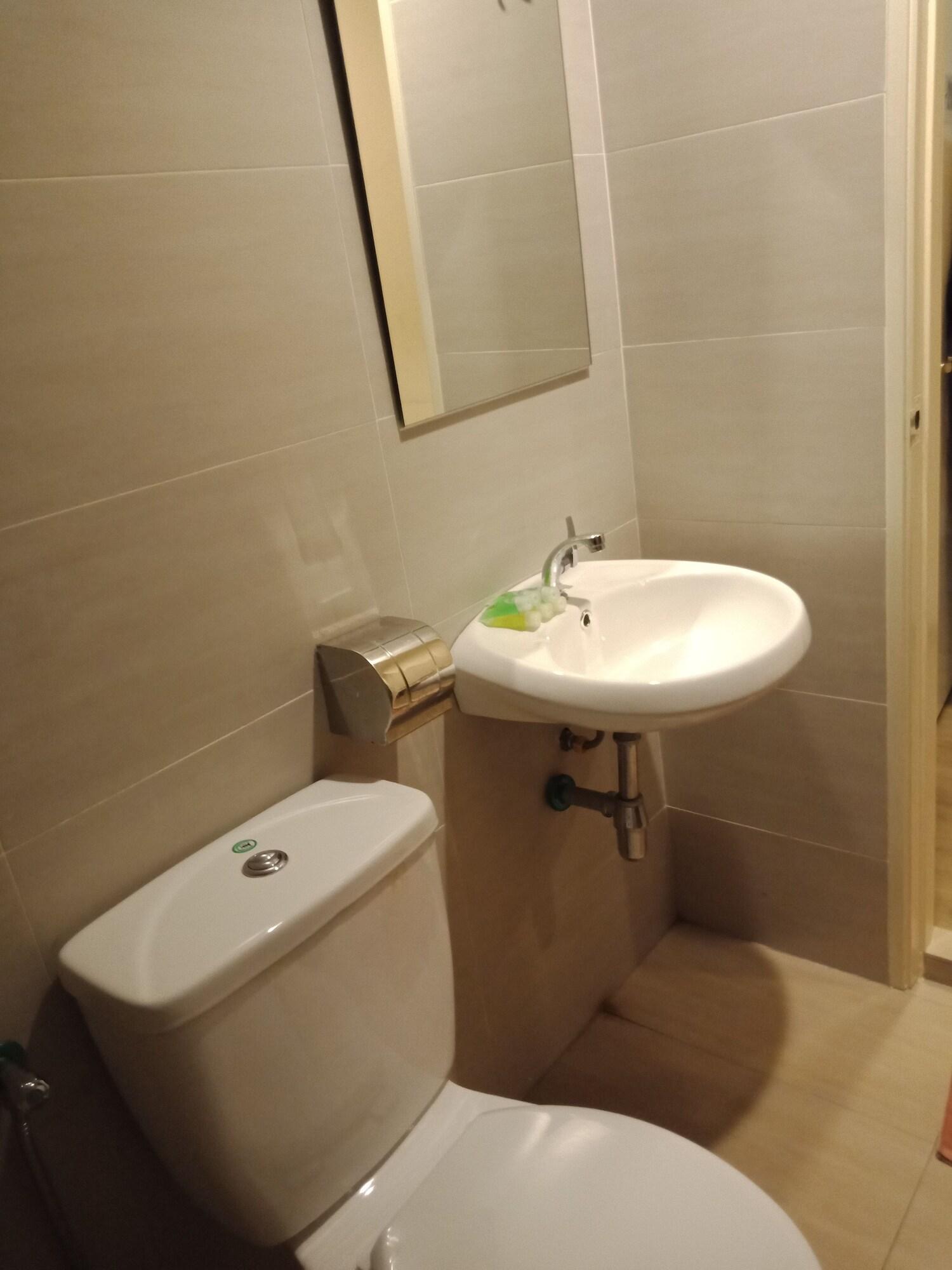 צ'ראס Hotel Zamburger Bukit Segar מראה חיצוני תמונה